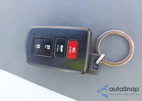 2012 Toyota Camry Hybrid Xle z USA, uszkodzony, nr VIN 4T1BD1FK8CU007475